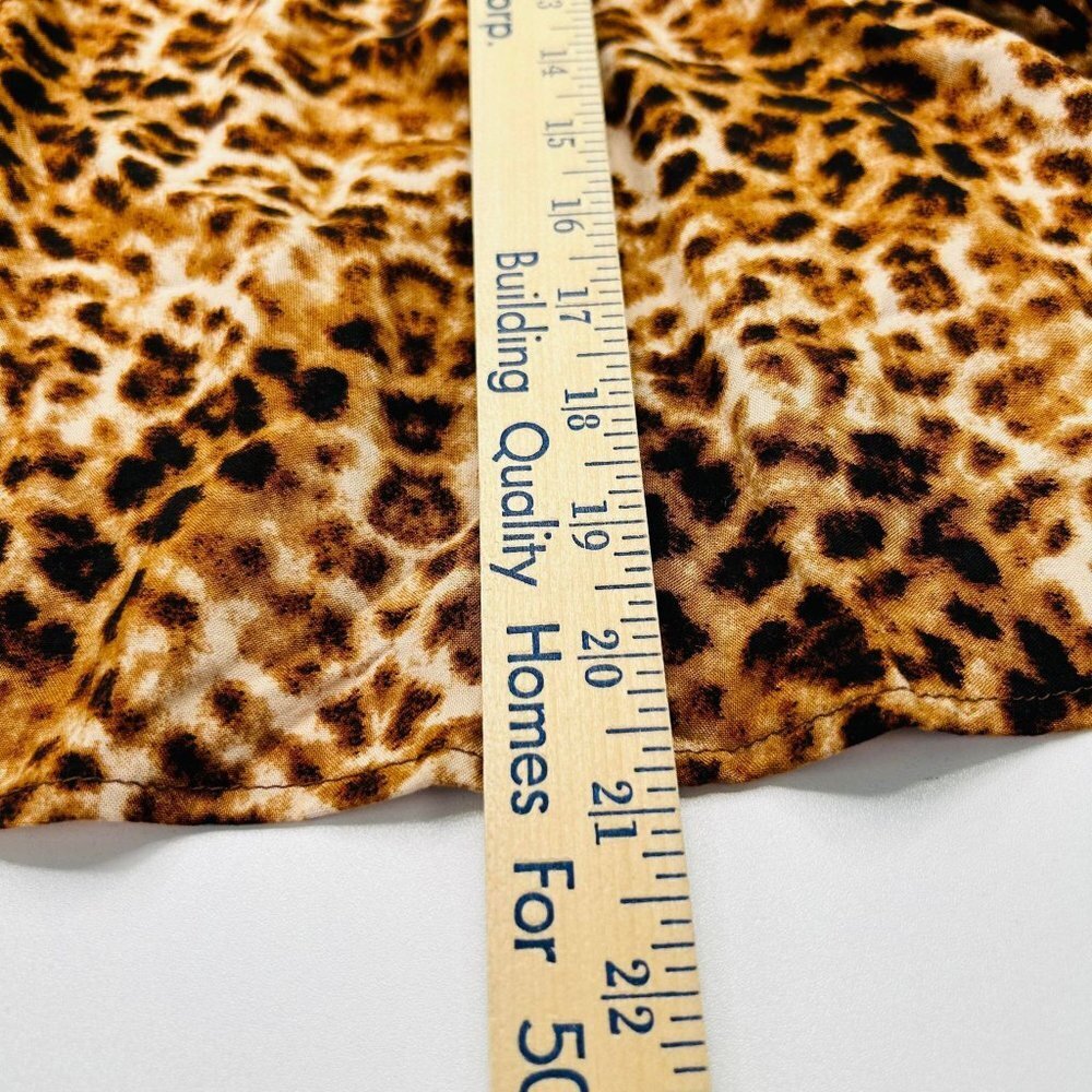 Entro Blouse Womens Size Small Top Cheetah Print Flirty Off Shoulder - Picture 7 of 7